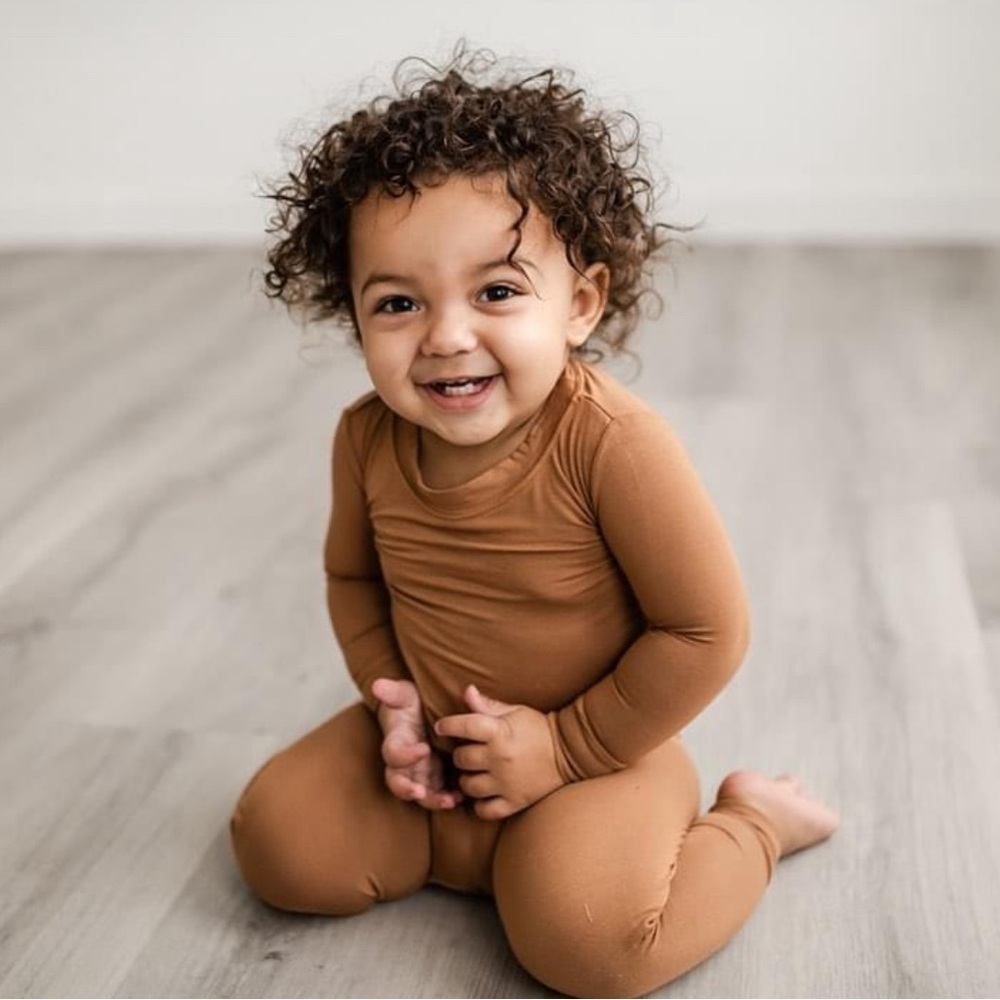 NIB LS Caramel 2pc Set